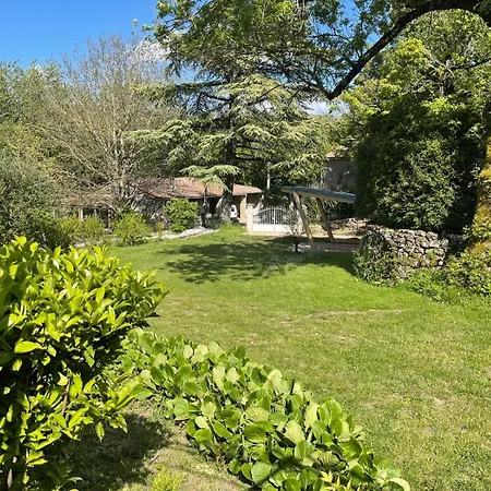 La Vie En Rose Sur Le Larzac La Vacquerie-et-Saint-Martin-de-Castries
